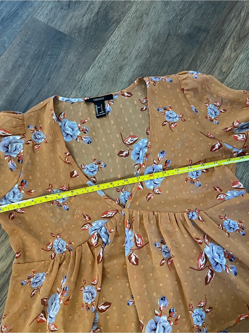 Forever 21 Rust-Orange Boho Floral V-Neck Babydoll Flowy Blouse with Blue Roses - Picture 8 of 9